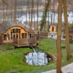 Najlepsze restauracje nad jeziorem w Lubuskim z pięknymi widokami