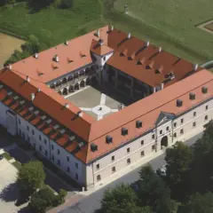 Opinie o zamku królewskim w Niepołomicach - zalety i wady pobytu