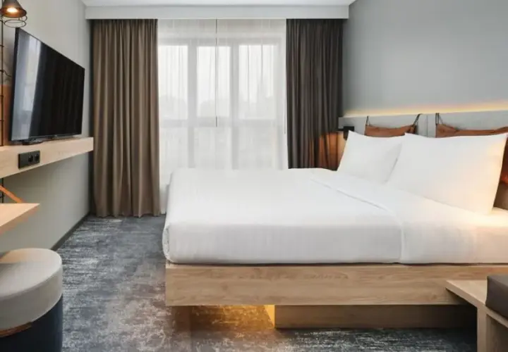 Od czego zależą gwiazdki w hotelu? Kluczowe kryteria oceny jakości