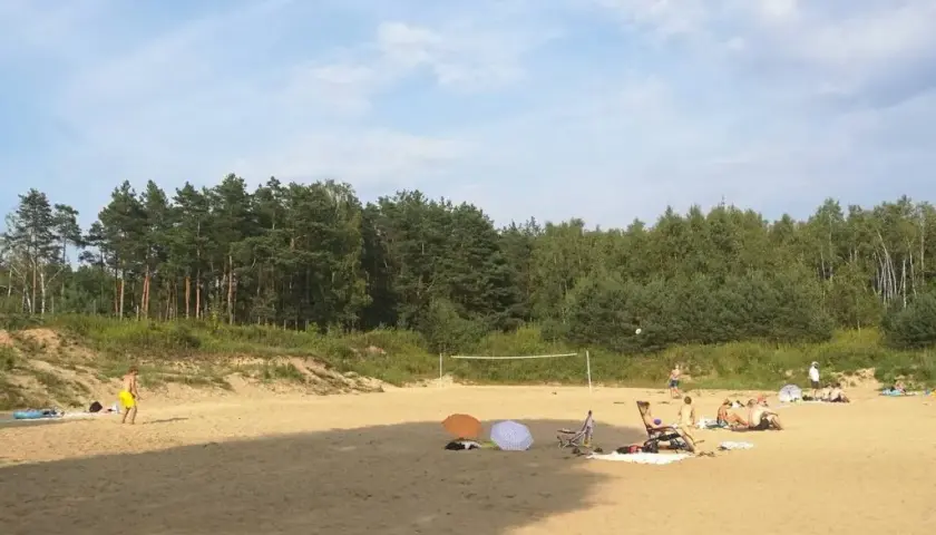 Jezioro Trzcińskie – idealne miejsce na relaks i aktywny wypoczynek