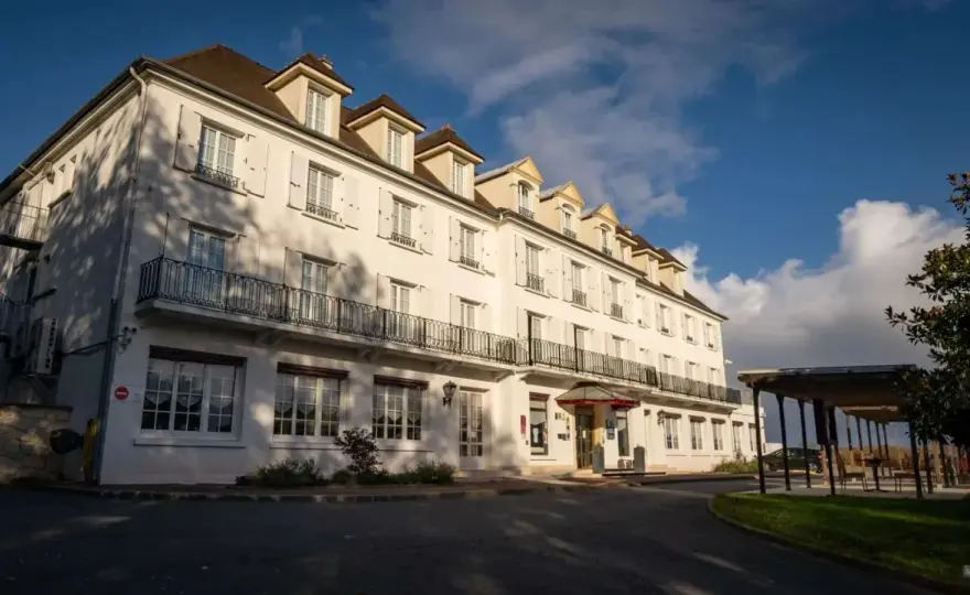 Ile zarabia właściciel hotelu? Zaskakujące fakty i liczby