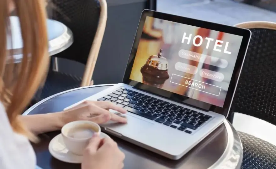 Gdzie sprawdzić opinie o hotelach, by uniknąć złych wyborów?
