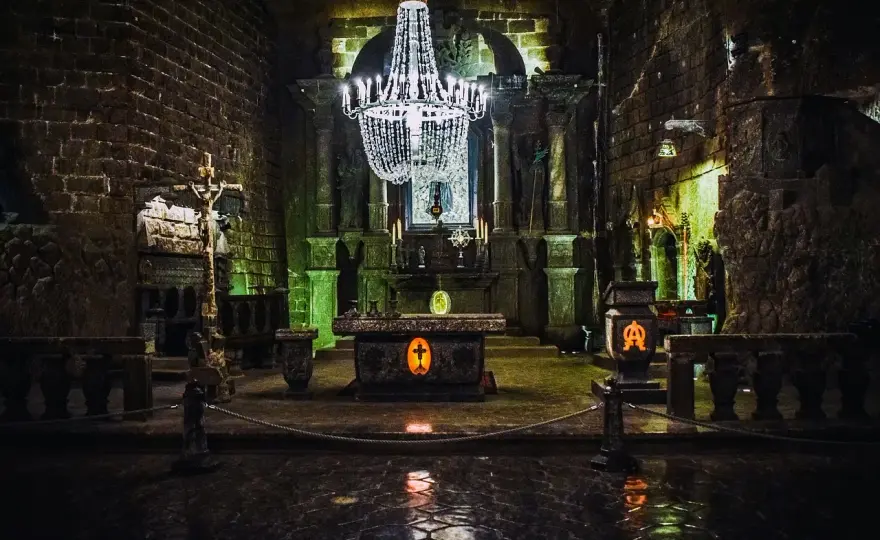 Wieliczka czy Bochnia - Którą kopalnię soli wybrać? Porównanie