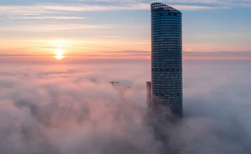 Sky Tower we Wrocławiu - wszystko, co warto wiedzieć przed wizytą