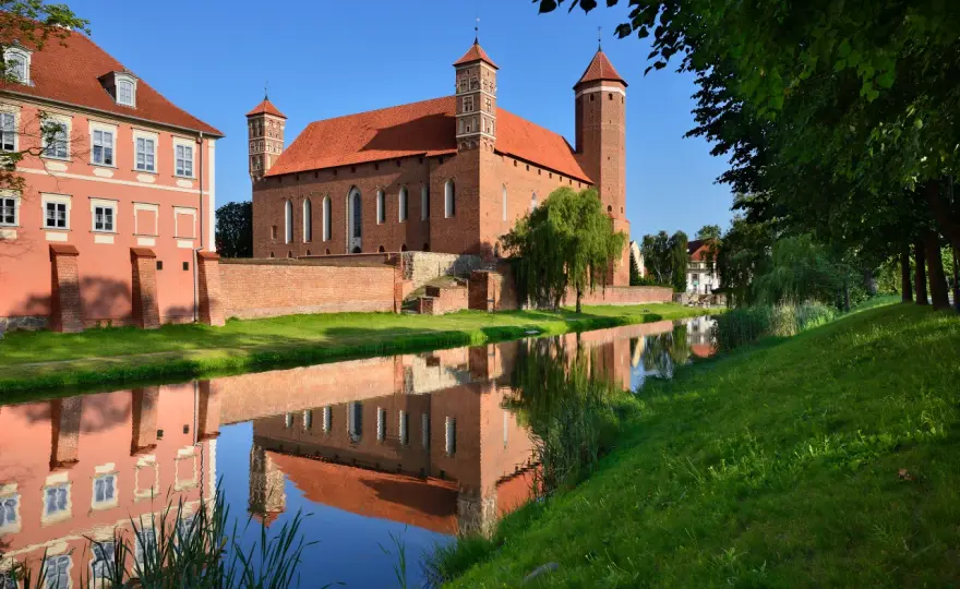 Zamek w Pułtusku zwiedzanie: co warto zobaczyć i ile to kosztuje