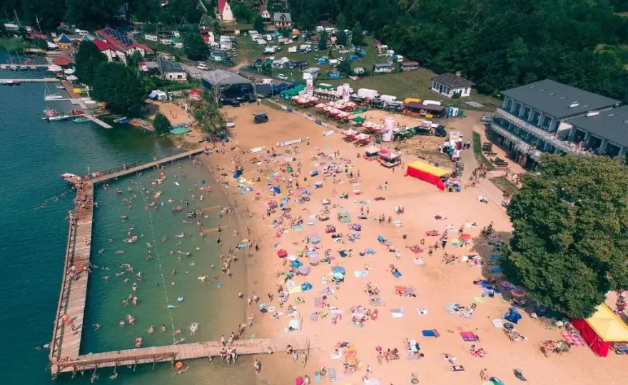 Jezioro Długie Strzelce Krajeńskie - idealne miejsce na relaks i przygodę