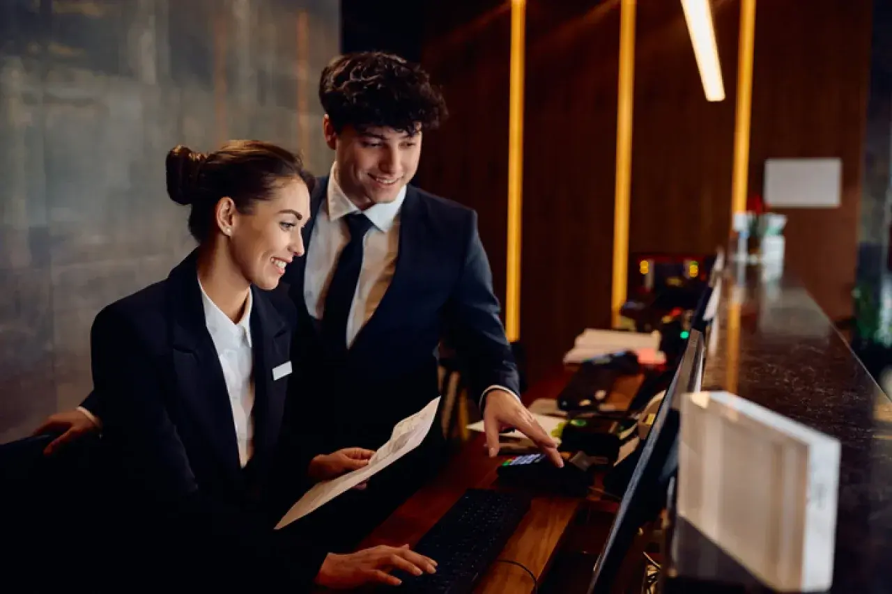 Czym się różni hotel 4-gwiazdkowy od 5? Odkryj ważne różnice